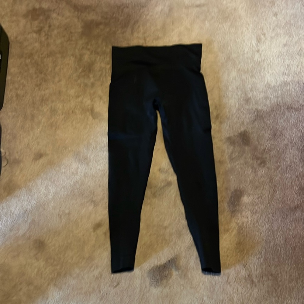 Black set active leggings